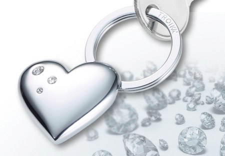 Brelok TROIKA Girls Best Friends Shiny, kryształki Swarovskiego, metal